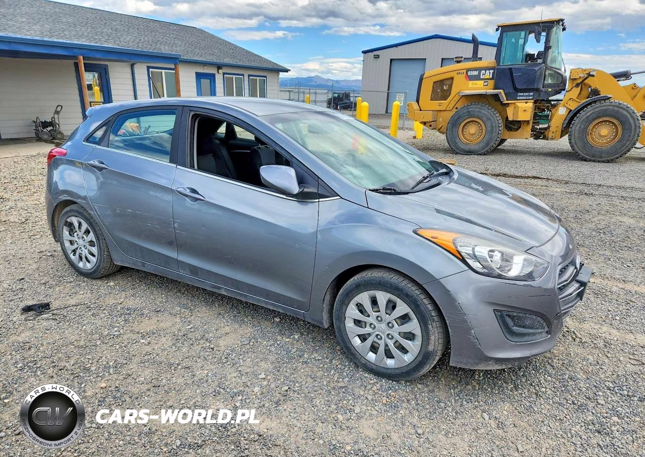 2017 Hyundai Elantra Gt Base VIN:KMHD35LH9HU362089 - 4