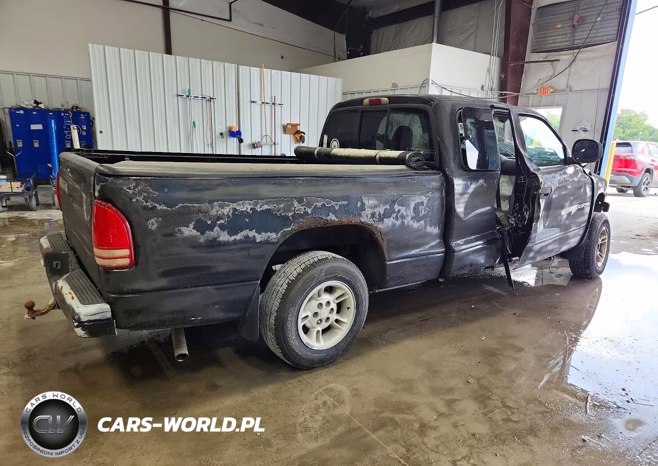 2000 Dodge Dakota VIN:1B7GL22X7YS572212 - 3