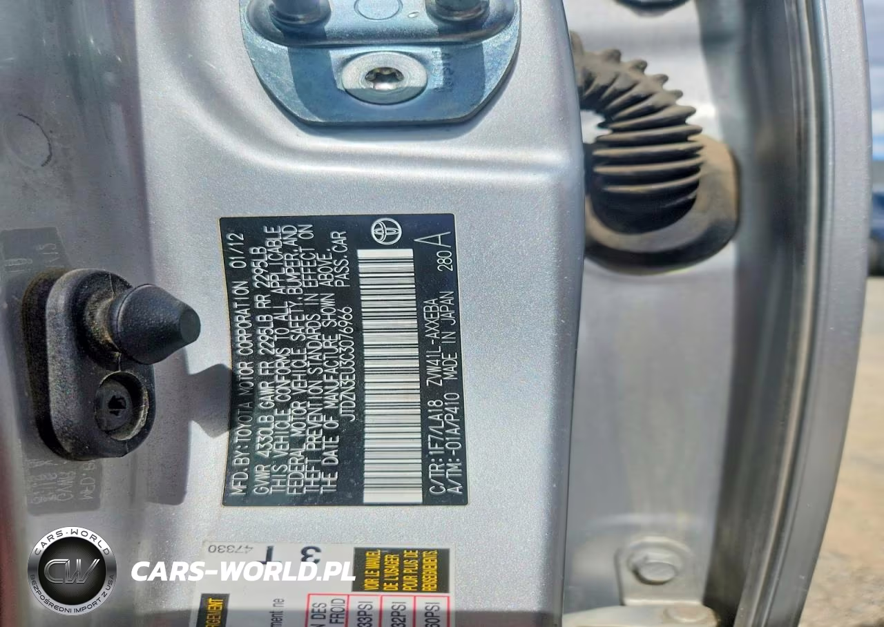 2012 Toyota Prius V VIN:JTDZN3EU3C3076966 - 12