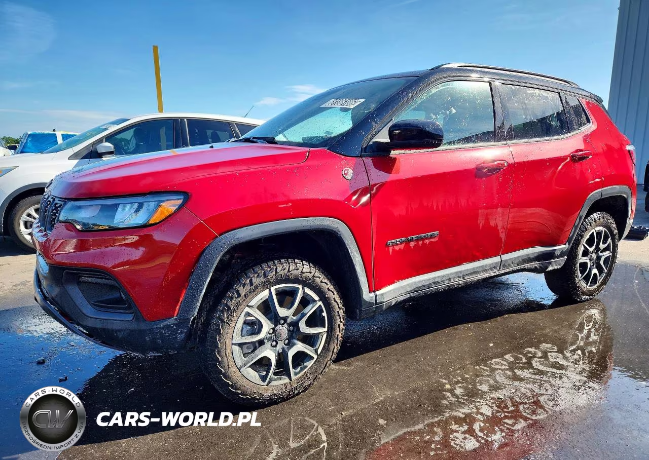 2026 Jeep Compass Trailhawk – zdjęcie 1 z 13