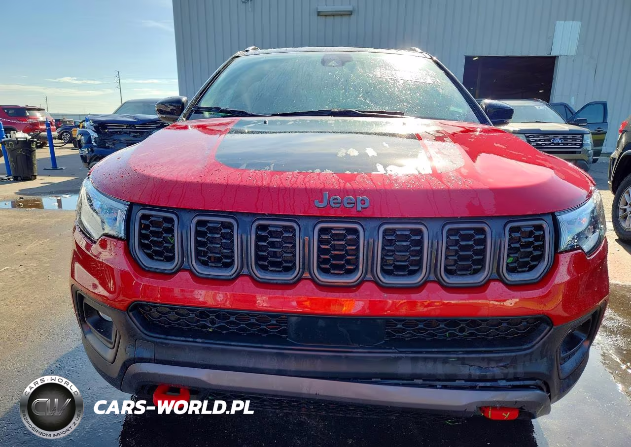 2026 Jeep Compass Trailhawk VIN:3C4NJDDN7TT186062 - 5
