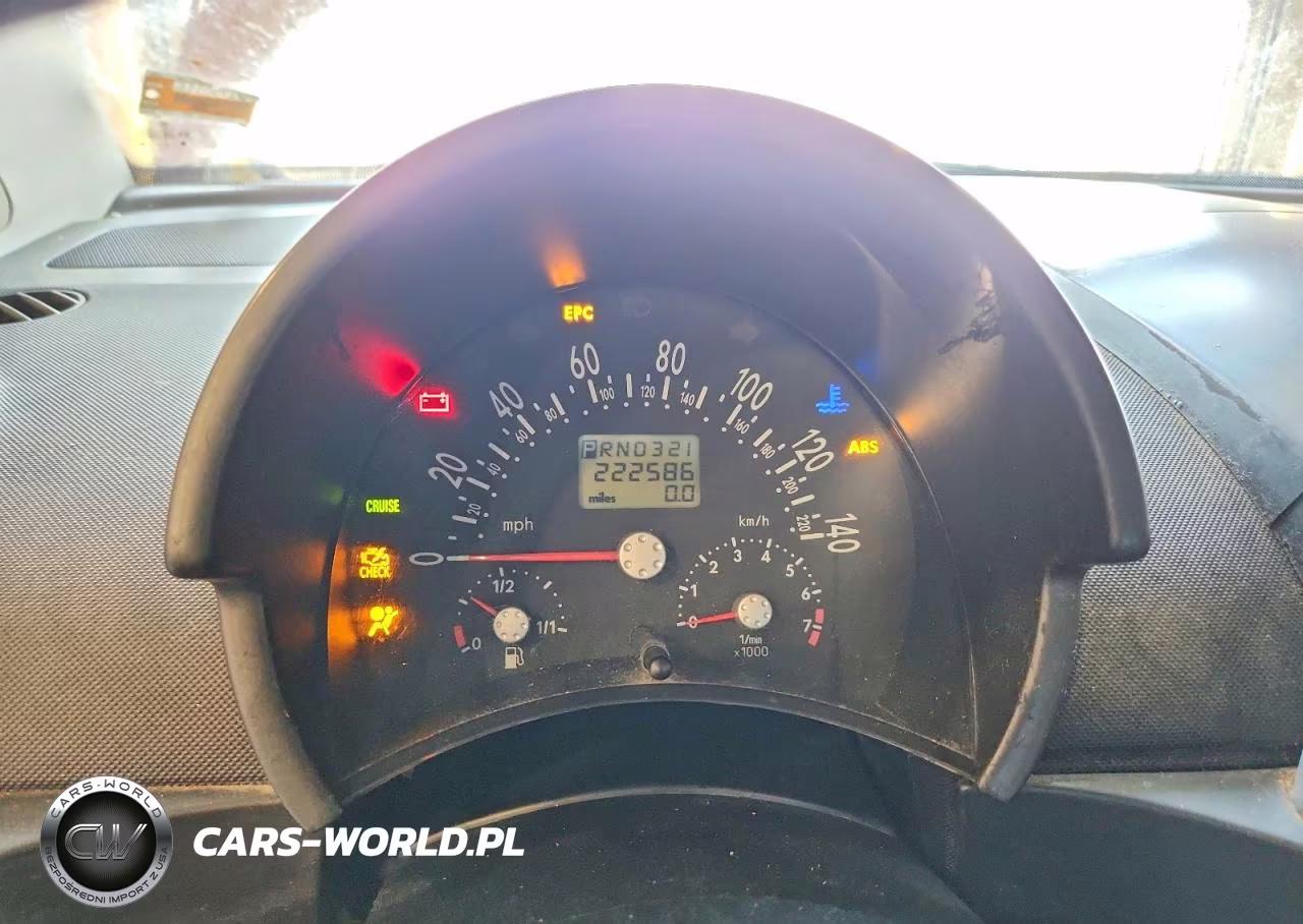 2003 Volkswagen New Beetle Gls VIN:3VWCK21C63M409811 - 9