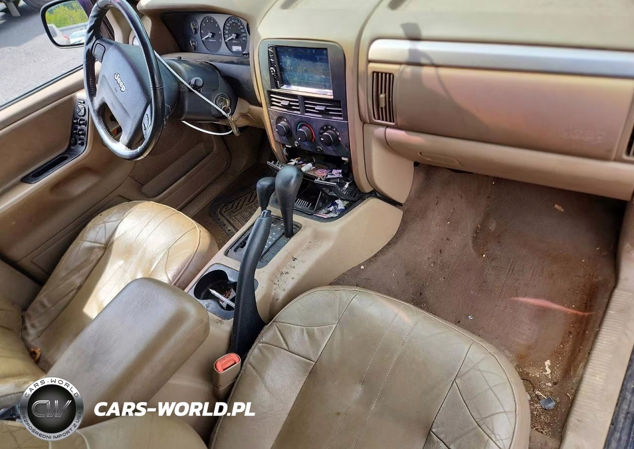 2002 Jeep Grand Cherokee Laredo VIN:1J4GW48N02C240116 - 8
