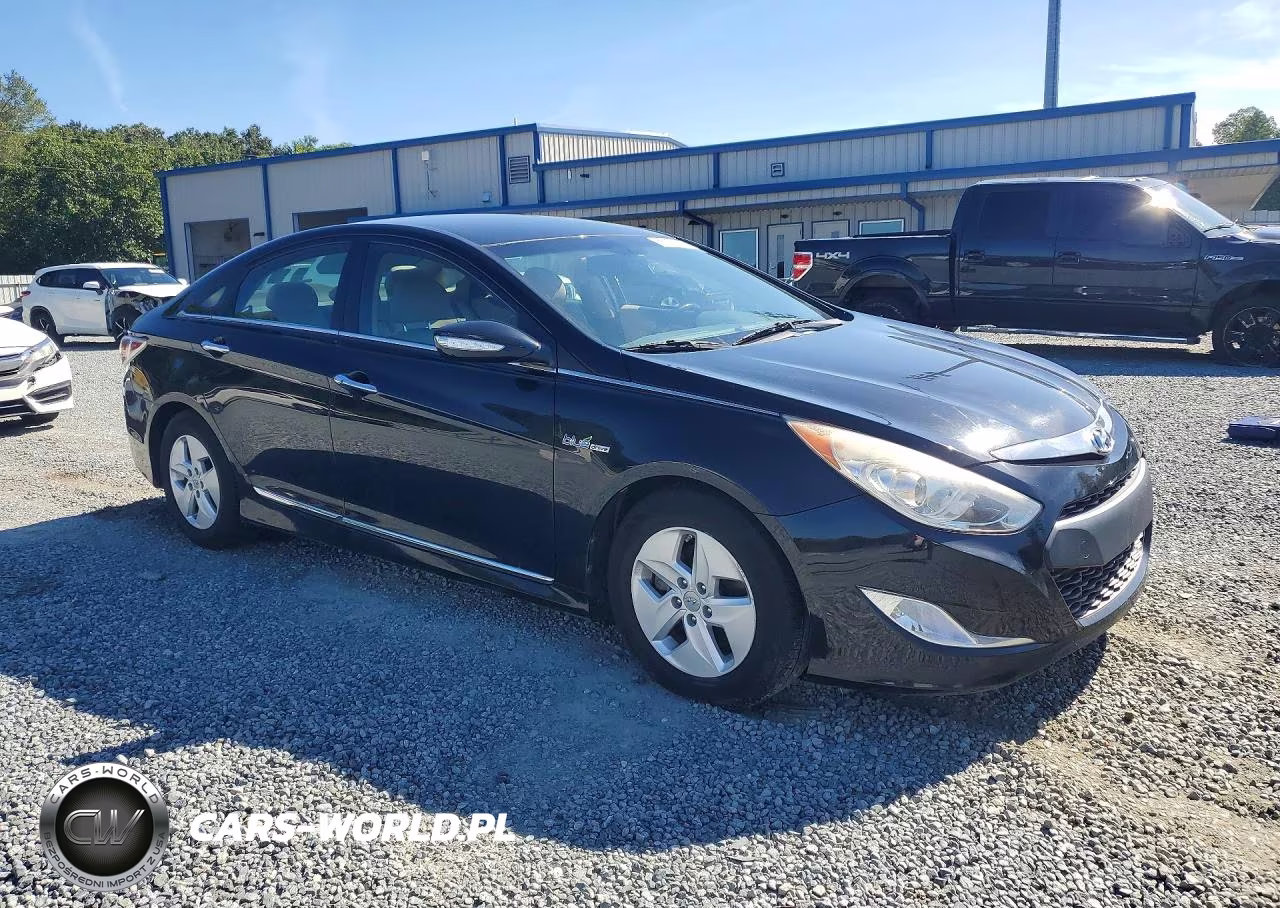 2012 Hyundai Sonata Hybrid VIN:KMHEC4A47CA025977 - 4