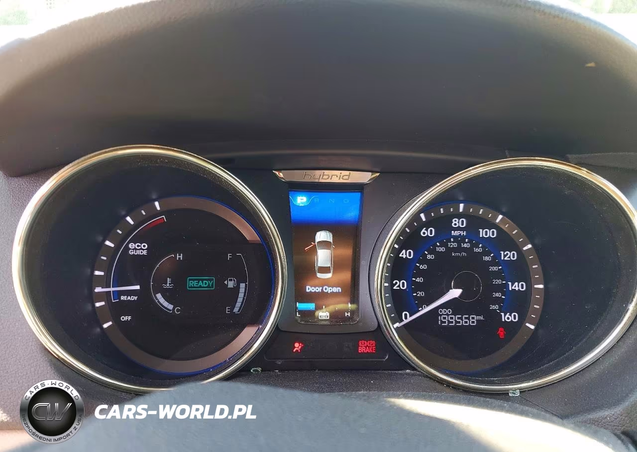 2012 Hyundai Sonata Hybrid VIN:KMHEC4A47CA025977 - 9