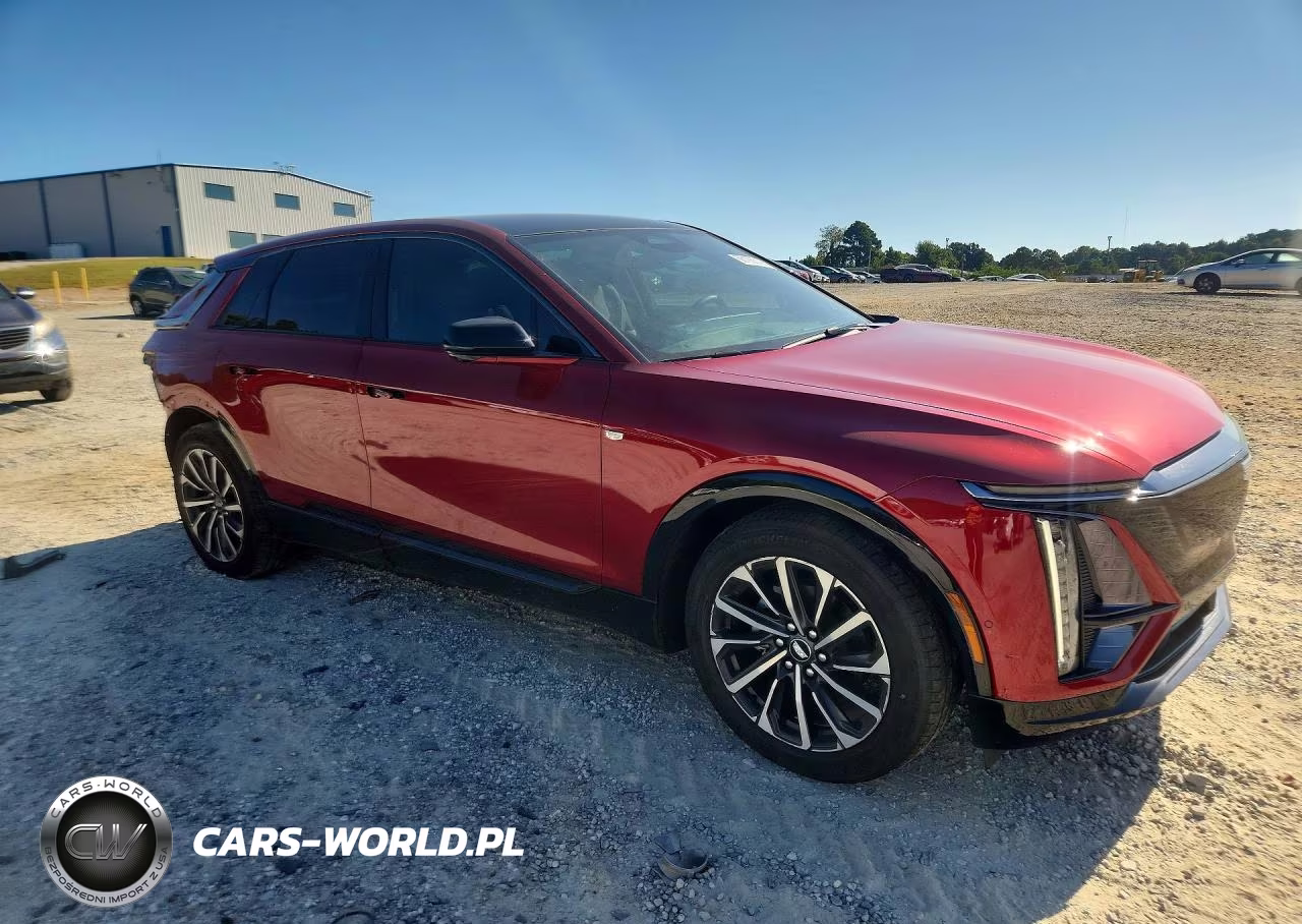 2024 Cadillac Lyriq Sport VIN:1GYKPTRKXRZ110115 - 4