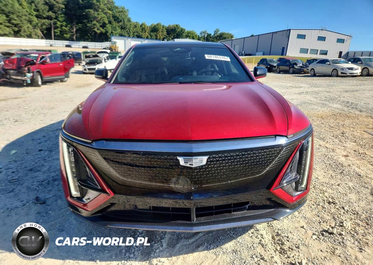 2024 Cadillac Lyriq Sport VIN:1GYKPTRKXRZ110115 - 5