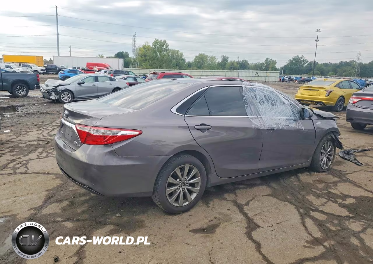 2016 Toyota Camry Hybrid Xle VIN:4T1BD1FK9GU199477 - 3