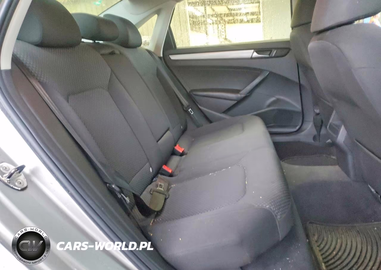 2012 Volkswagen Passat S VIN:1VWAH7A31CC027853 - 10