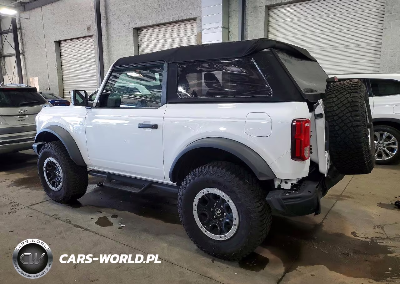 2024 Ford Bronco Black Diamond VIN:1FMDE1AP2RLB44533 - 2
