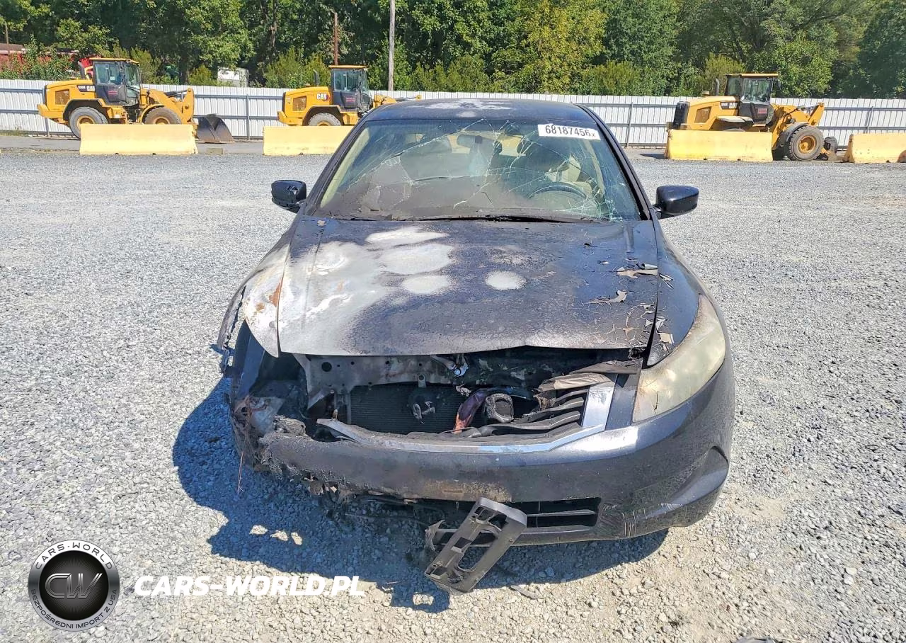 2010 Honda Accord Lxp VIN:1HGCP2F48AA056828 - 5