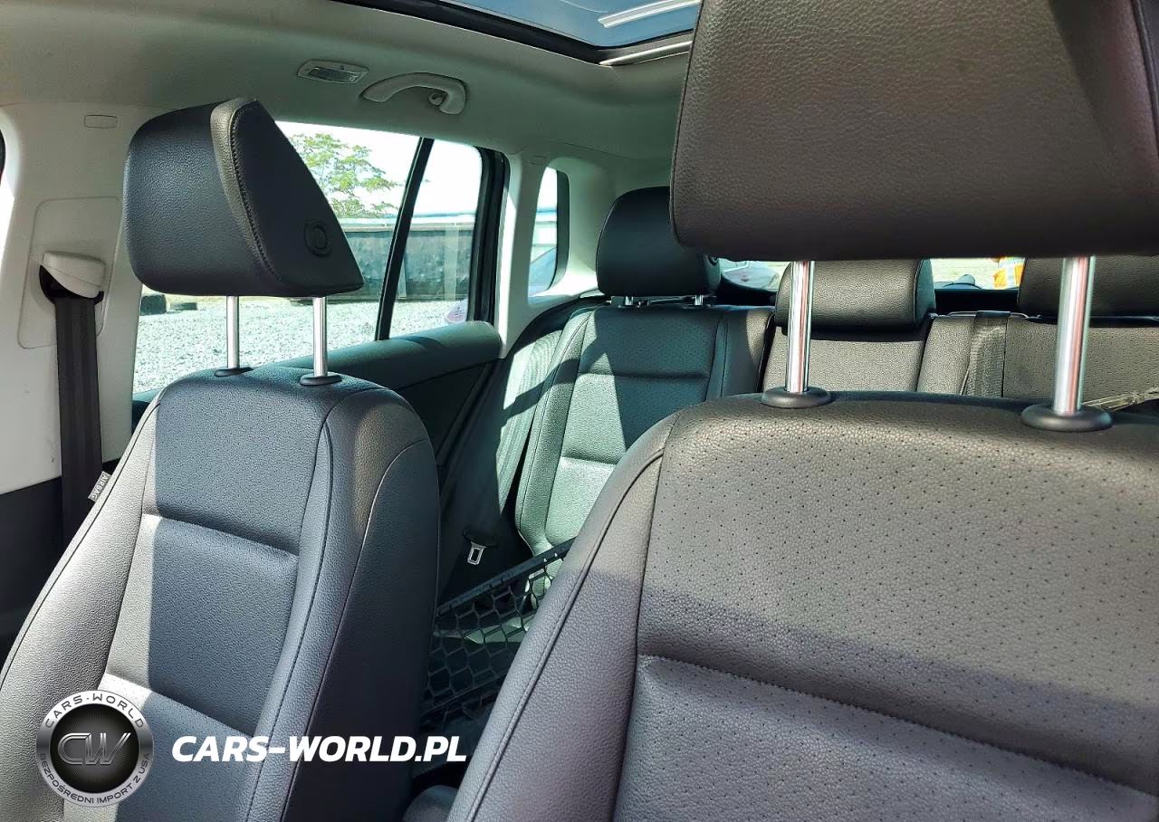 2017 Volkswagen Tiguan VIN:WVGSV7AX7HK025004 - 10