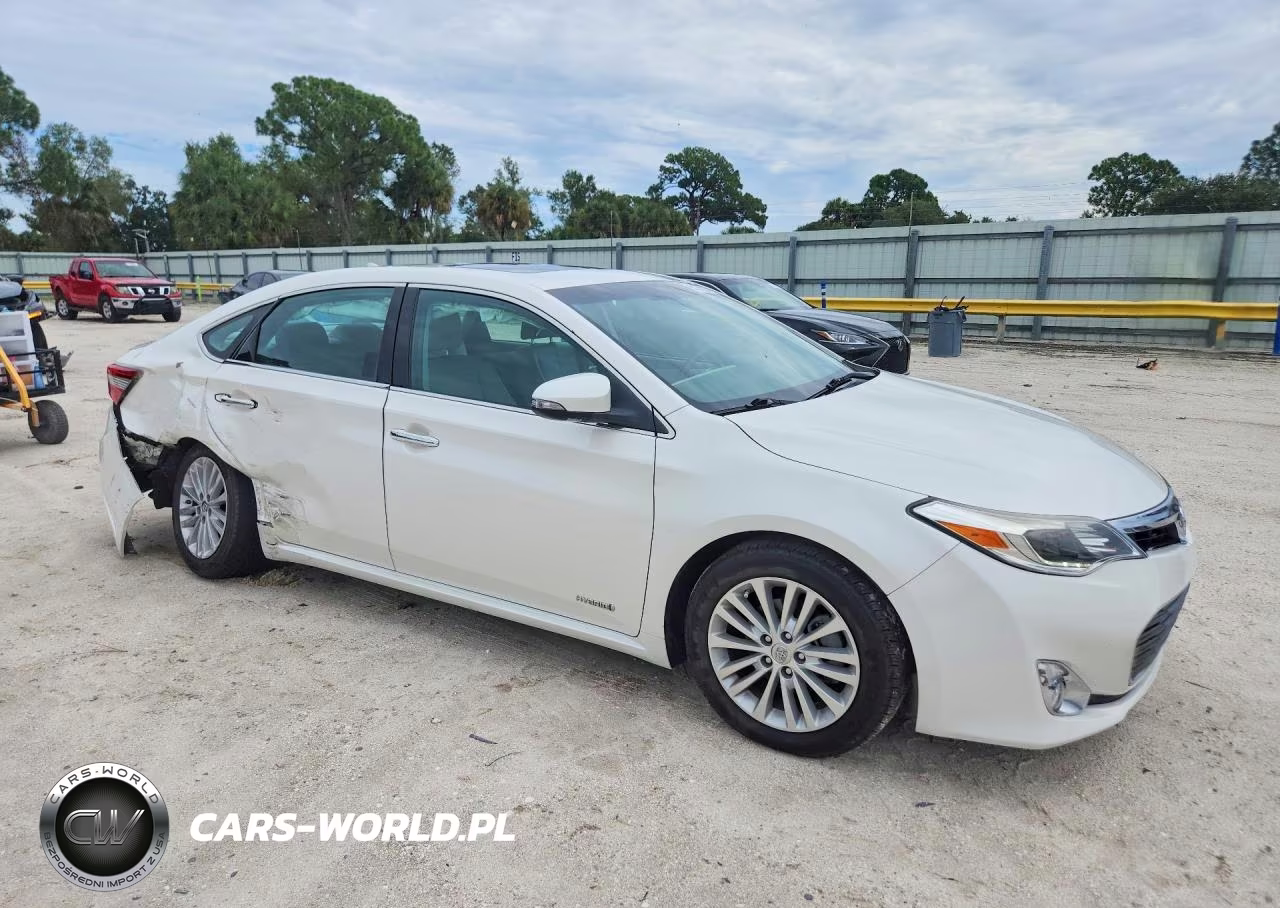 2013 Toyota Avalon Hybrid Limited VIN:4T1BD1EB0DU013936 - 4