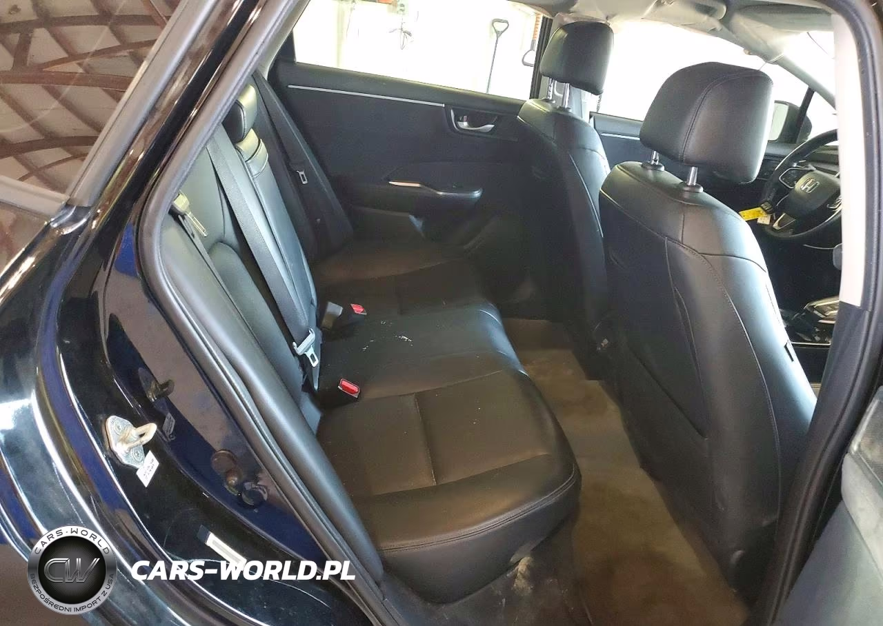 2018 Honda Clarity Touring VIN:JHMZC5F37JC017437 - 10