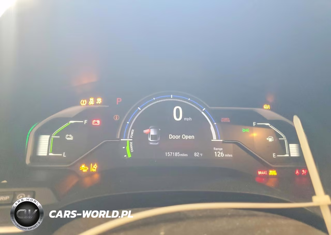 2018 Honda Clarity Touring VIN:JHMZC5F37JC017437 - 9