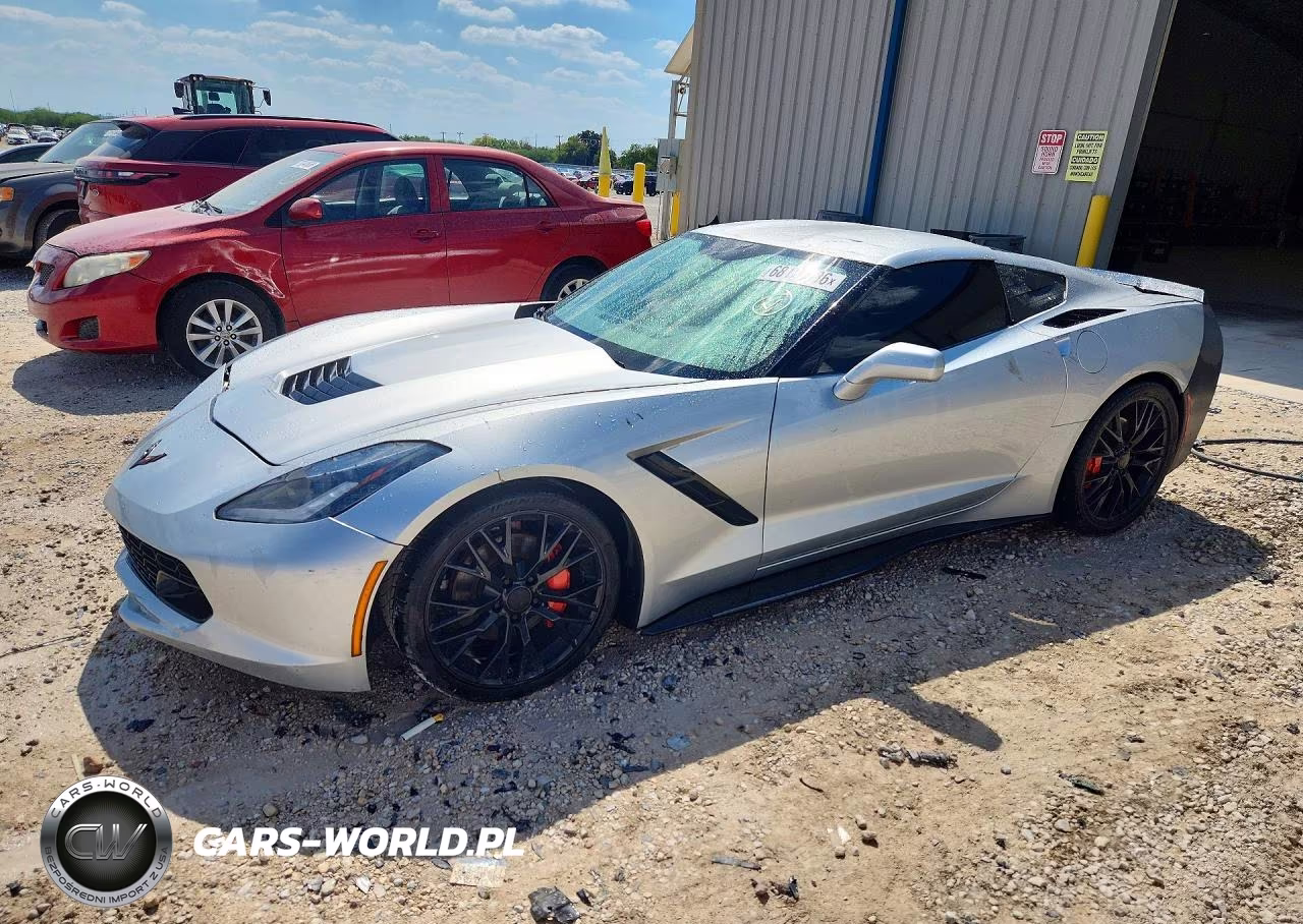 2015 Chevrolet Corvette Stingray 1Lt VIN:1G1YB2D70F5124550 - 1