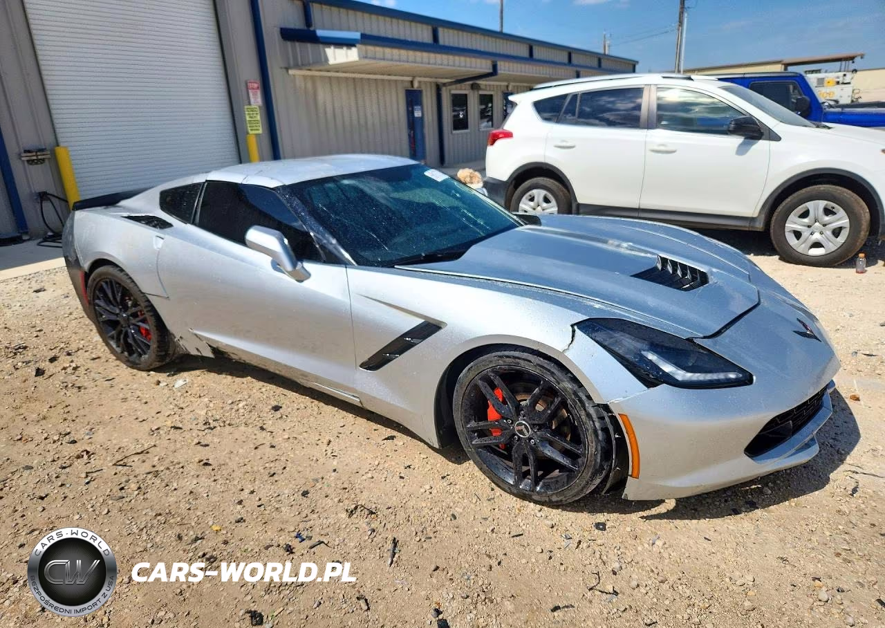 2015 Chevrolet Corvette Stingray 1Lt VIN:1G1YB2D70F5124550 - 4