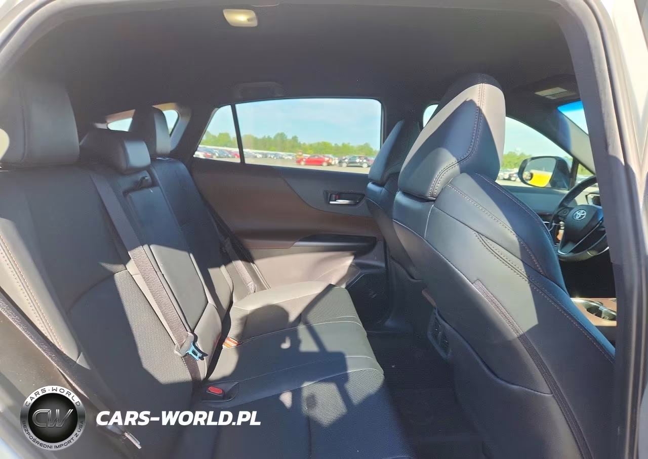 2021 Toyota Venza Limited VIN:JTEAAAAH3MJ068090 - 10