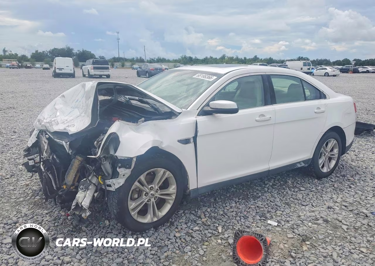 2013 Ford Taurus Sel