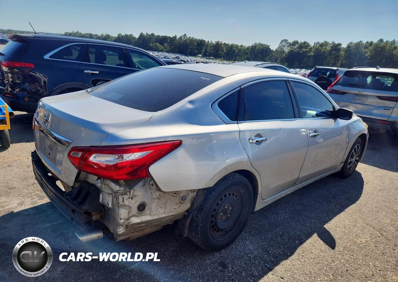 2017 Nissan Altima 2.5 S VIN:1N4AL3AP4HN366959 - 3