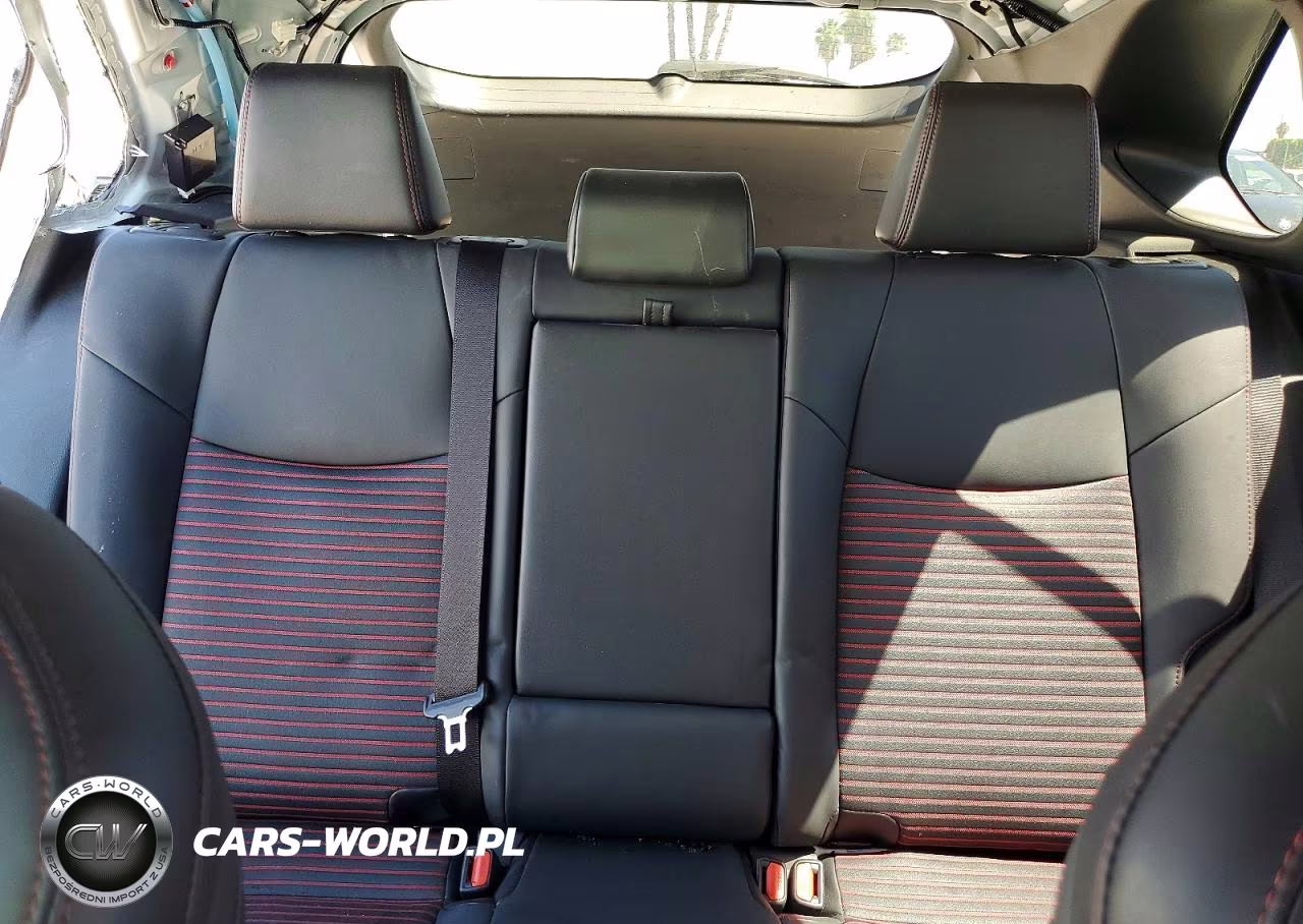 2018 Toyota Rav4 Prime Xse VIN:JTMEB3FV0PD111414 - 10