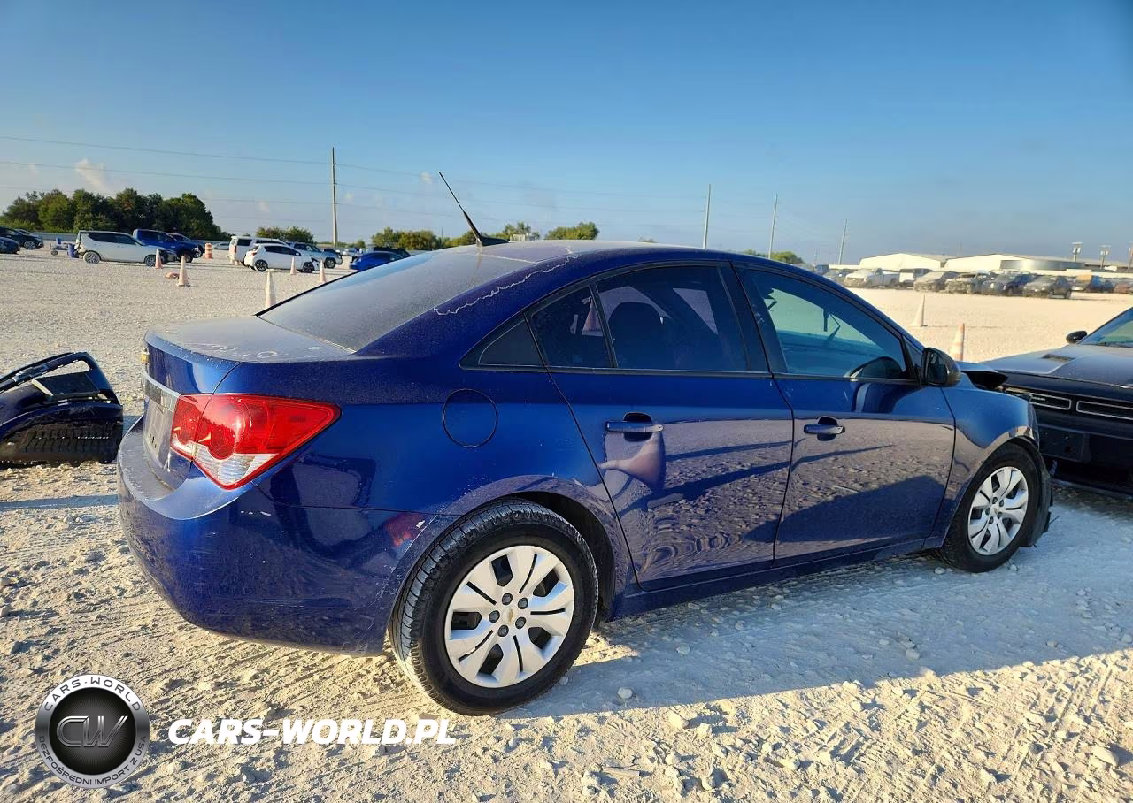 2013 Chevrolet Cruze Ls VIN:1G1PA5SG9D7249888 - 3
