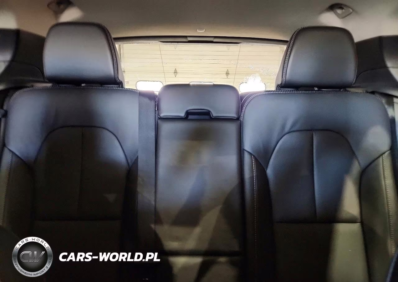 2026 Volvo Xc40 Plus VIN:YV4L12UCXT2759920 - 10