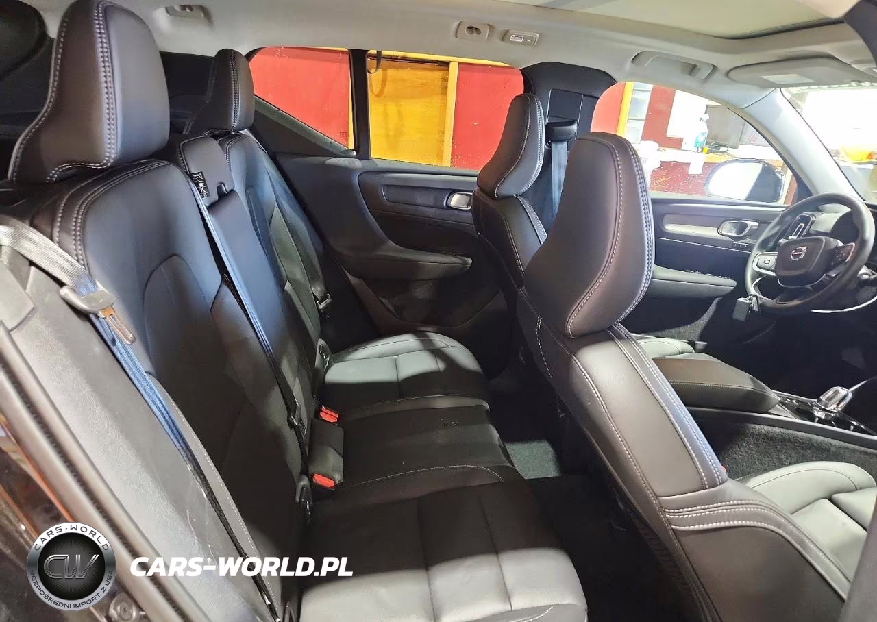 2026 Volvo Xc40 Plus VIN:YV4L12UCXT2759920 - 11