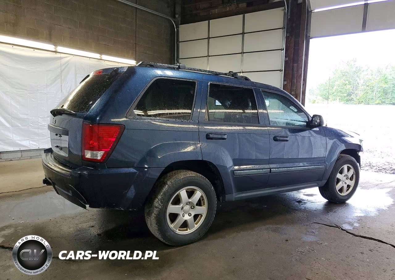 2009 Jeep Grand Cherokee Laredo VIN:1J8GR48K39C527990 - 3