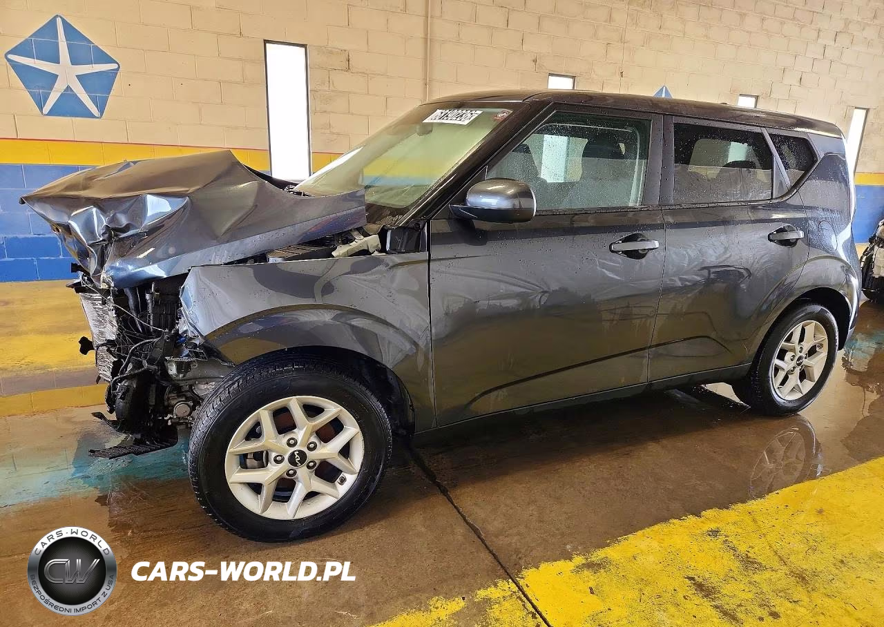 2025 Kia Soul Lx