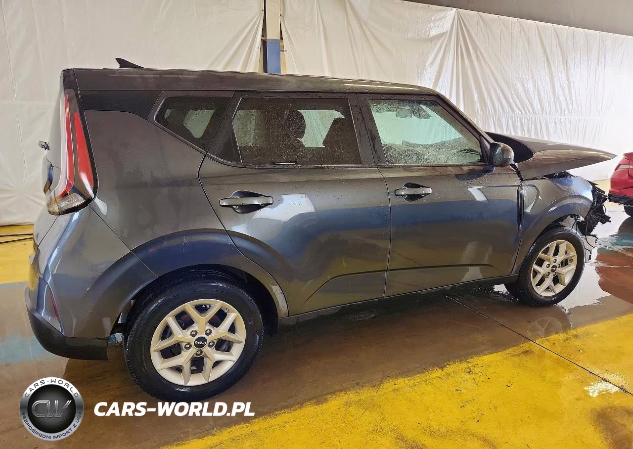2025 Kia Soul Lx VIN:KNDJ23AU6S7249317 - 3