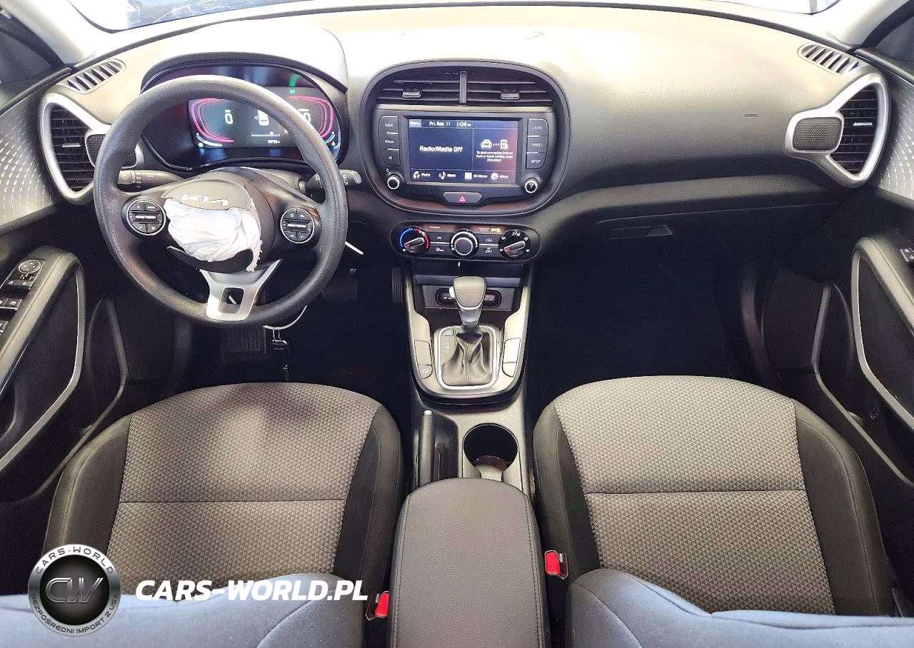 2025 Kia Soul Lx VIN:KNDJ23AU6S7249317 - 8