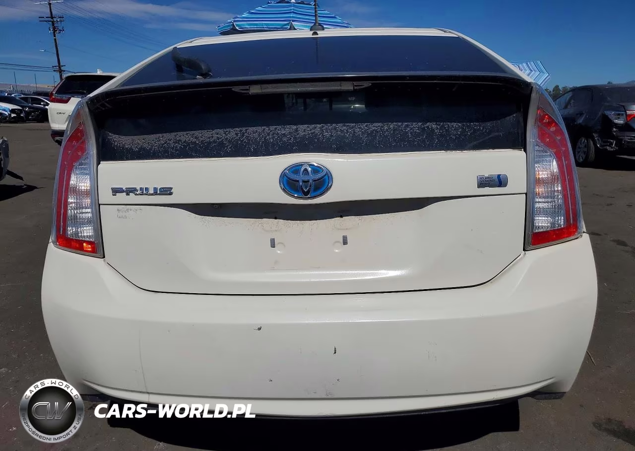 2015 Toyota Prius Four VIN:JTDKN3DU3F1874824 - 6