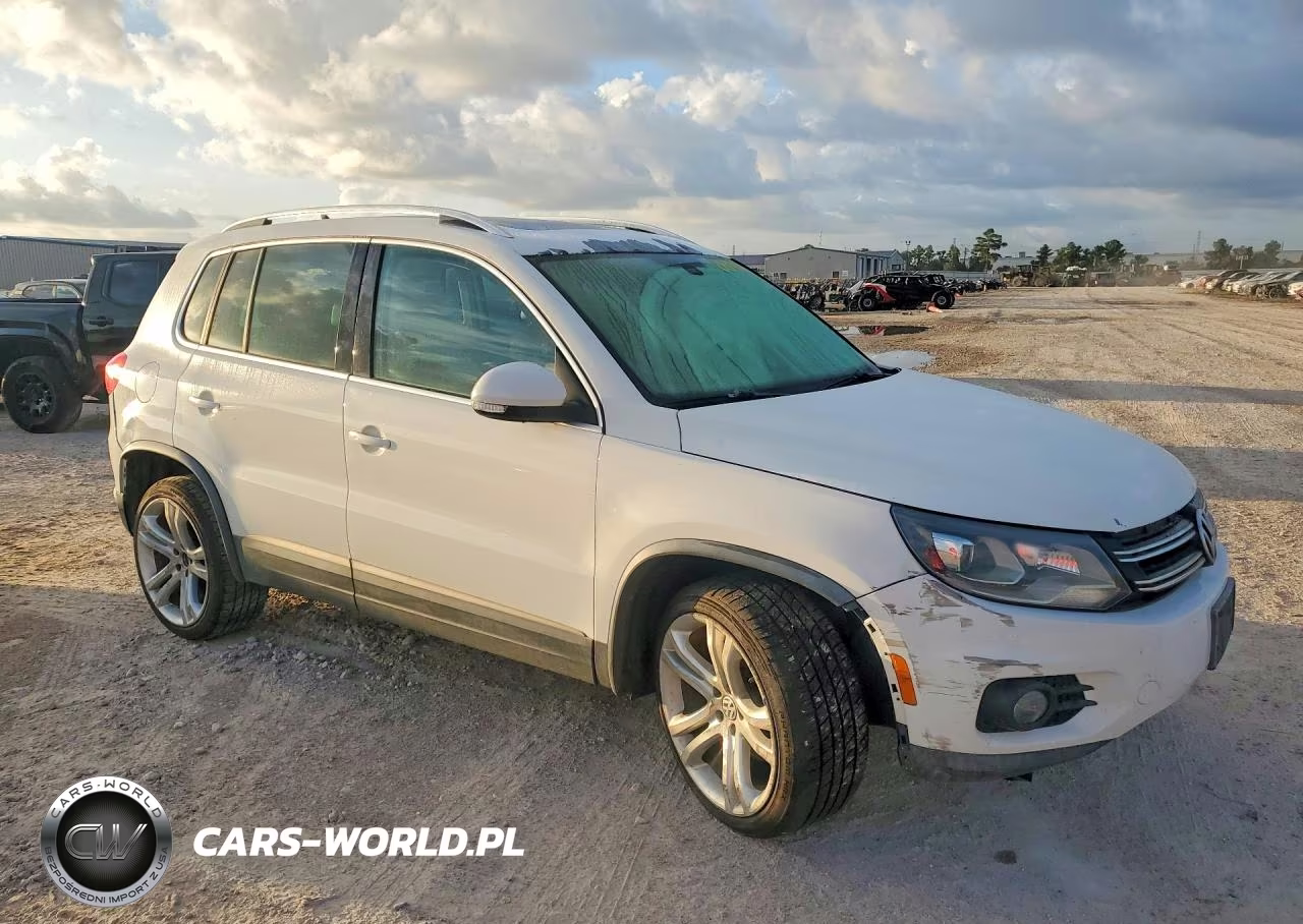 2013 Volkswagen Tiguan S VIN:WVGAV7AX2DW528888 - 4