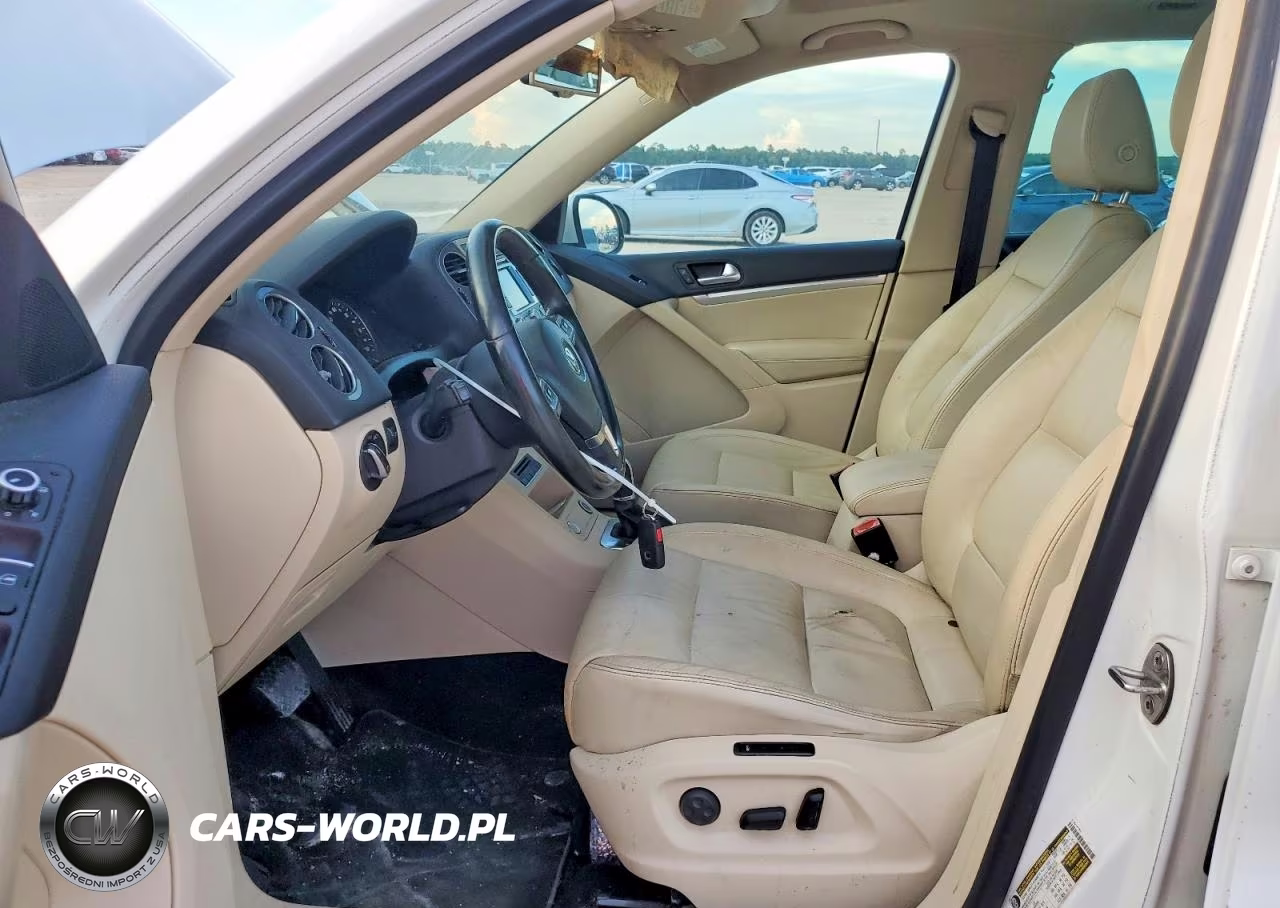 2013 Volkswagen Tiguan S VIN:WVGAV7AX2DW528888 - 7