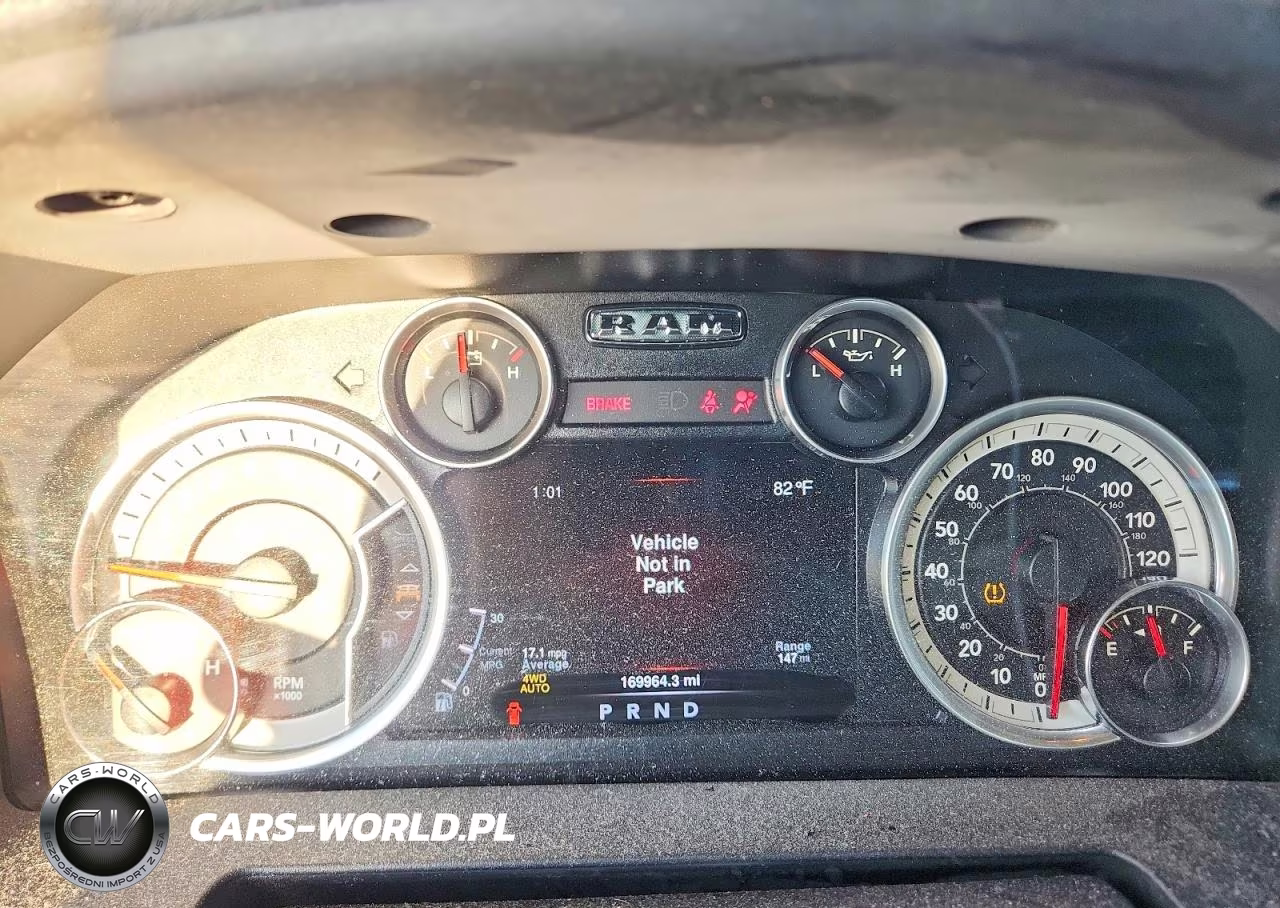 2016 Ram 1500 Slt VIN:3C6RR7LT1GG352996 - 9