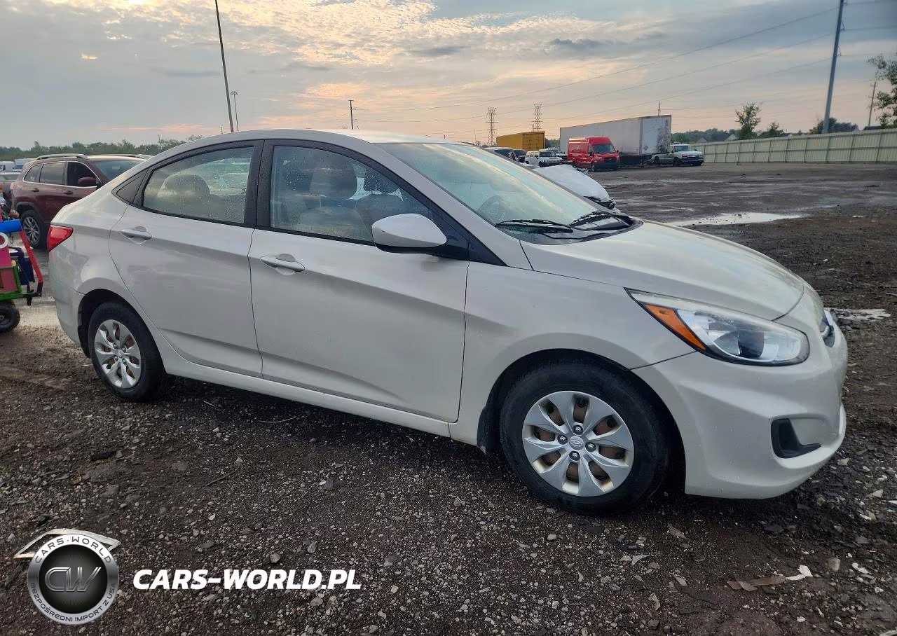 2016 Hyundai Accent Se VIN:KMHCT4AE7GU051354 - 4