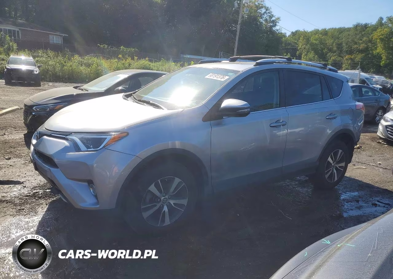 2016 Toyota Rav4 Xle – zdjęcie 1 z 13