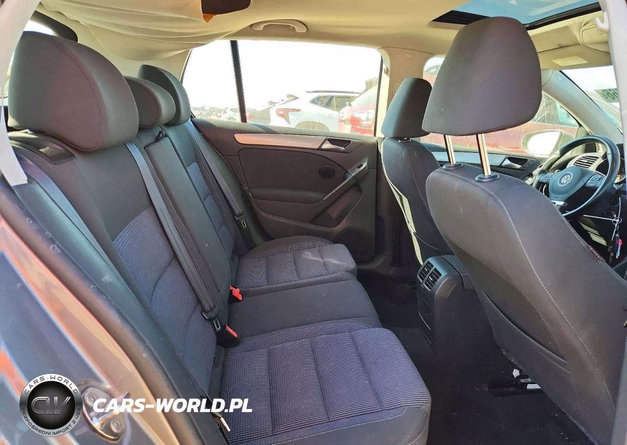 2013 Volkswagen Golf VIN:WVWDM7AJ0DW131101 - 10