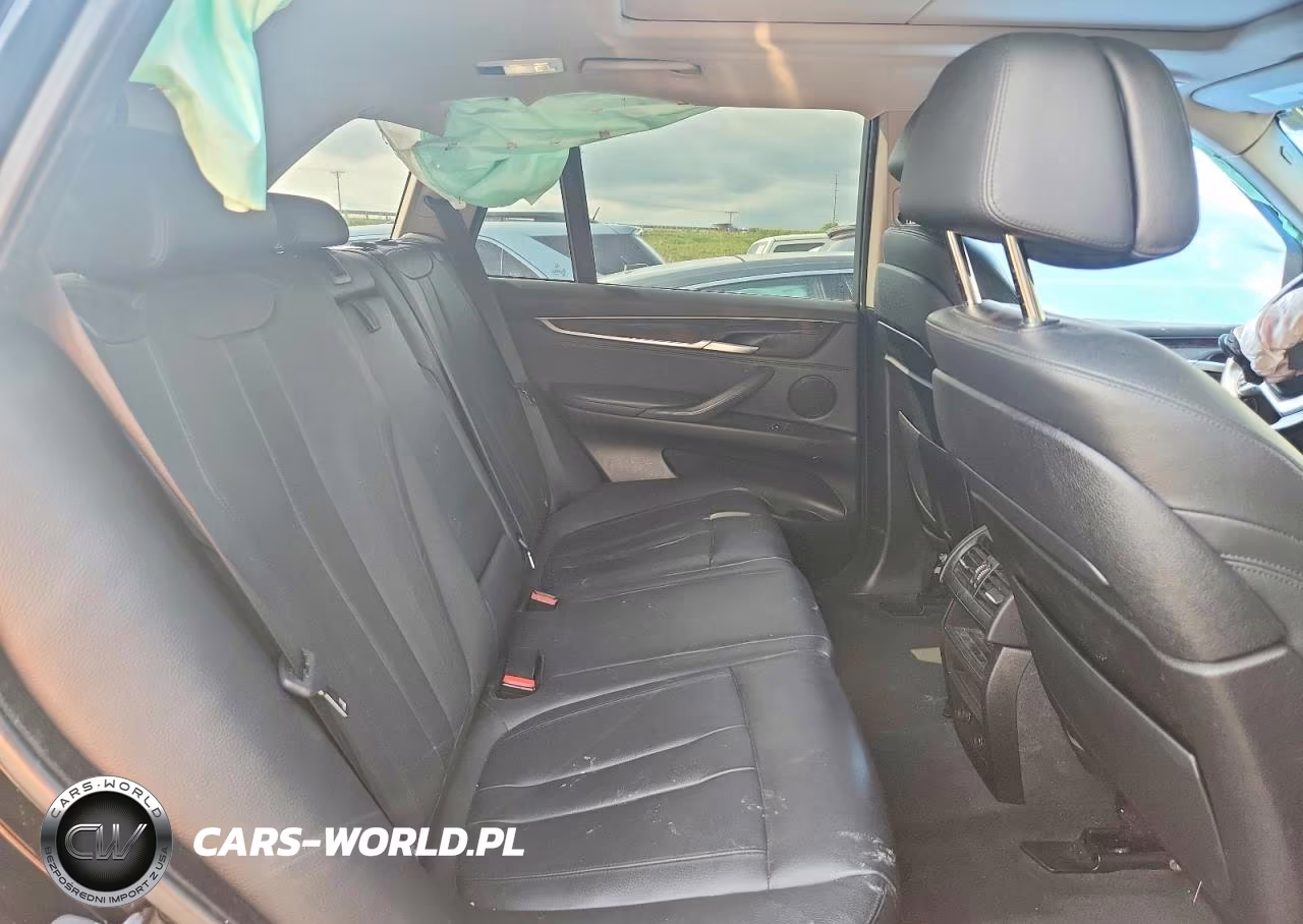 2015 BMW X5 xDrive50I VIN:5UXKR6C58F0J79274 - 11