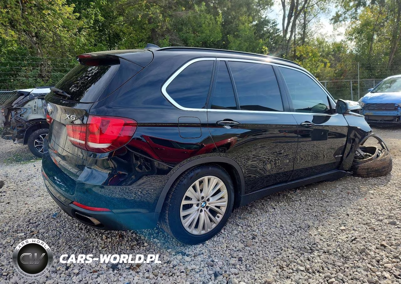 2015 BMW X5 xDrive50I VIN:5UXKR6C58F0J79274 - 3