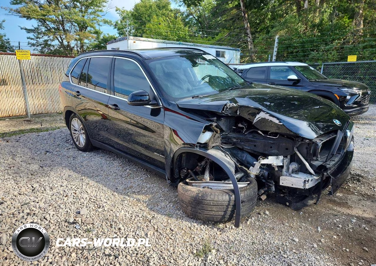 2015 BMW X5 xDrive50I VIN:5UXKR6C58F0J79274 - 4
