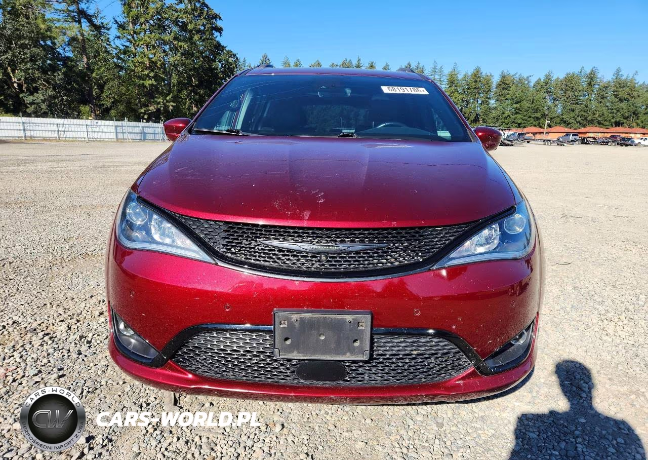 2020 Chrysler Pacifica Touring L VIN:2C4RC3BG0LR270673 - 5