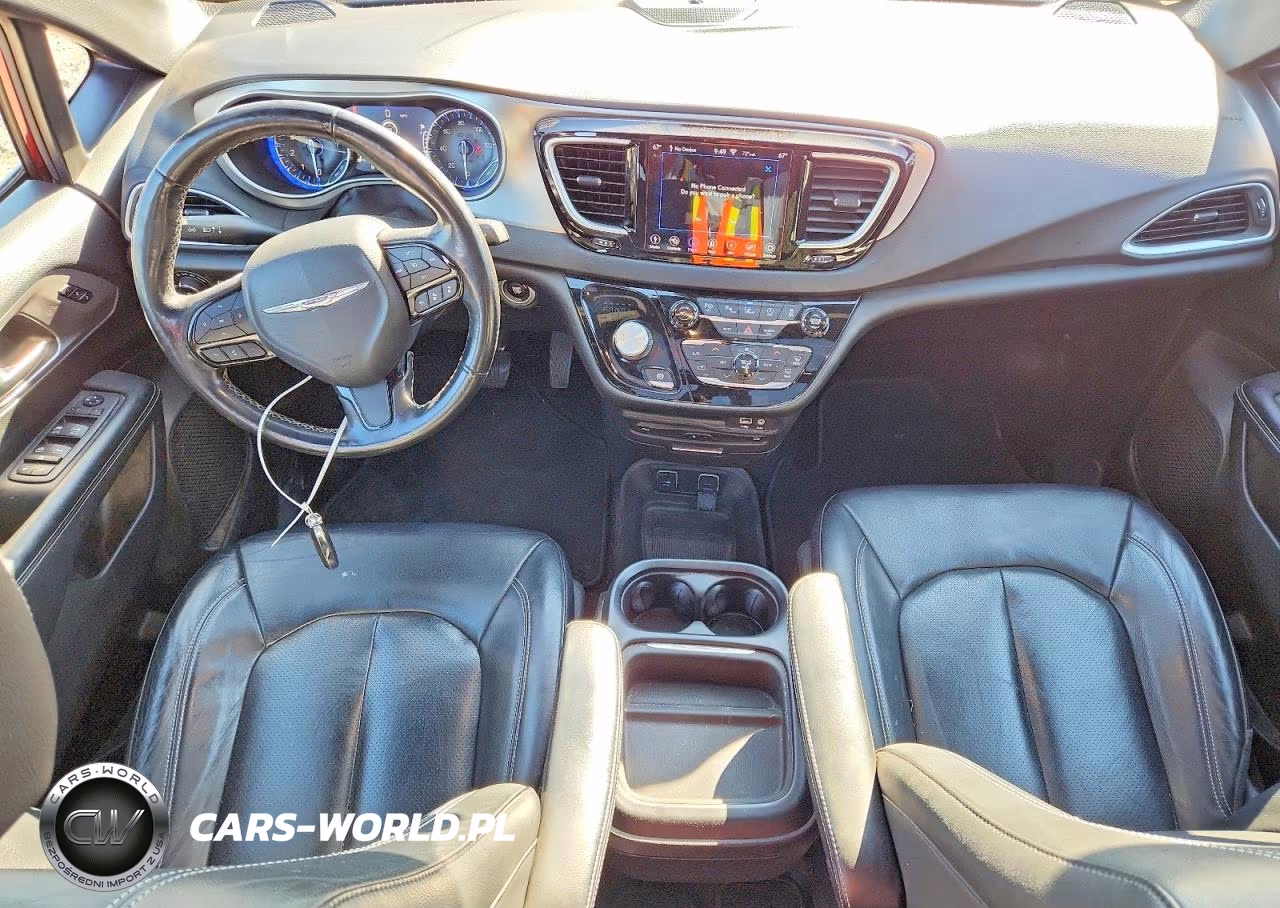 2020 Chrysler Pacifica Touring L VIN:2C4RC3BG0LR270673 - 8