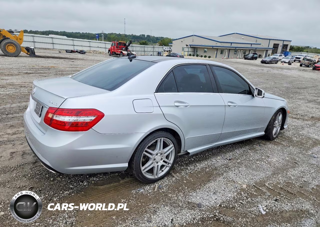 2011 Mercedes-Benz E 350 4Matic VIN:WDDHF8HB1BA299085 - 3