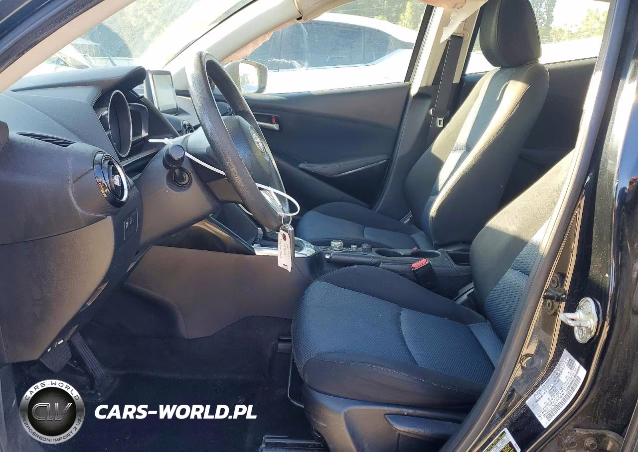 2017 Toyota Yaris Ia Base VIN:3MYDLBYV8HY173224 - 7