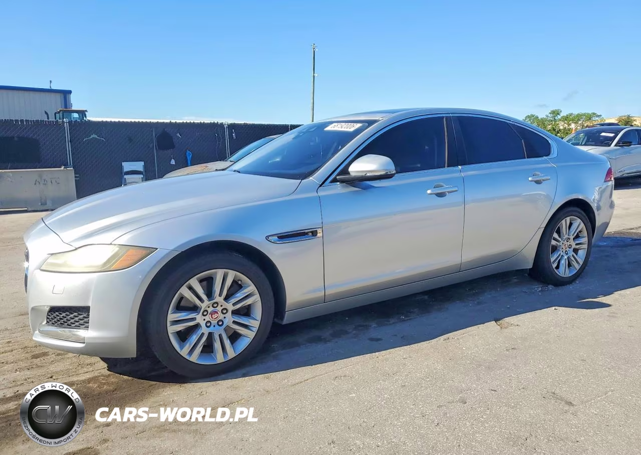 2017 Jaguar Xf Premium – zdjęcie 1 z 12