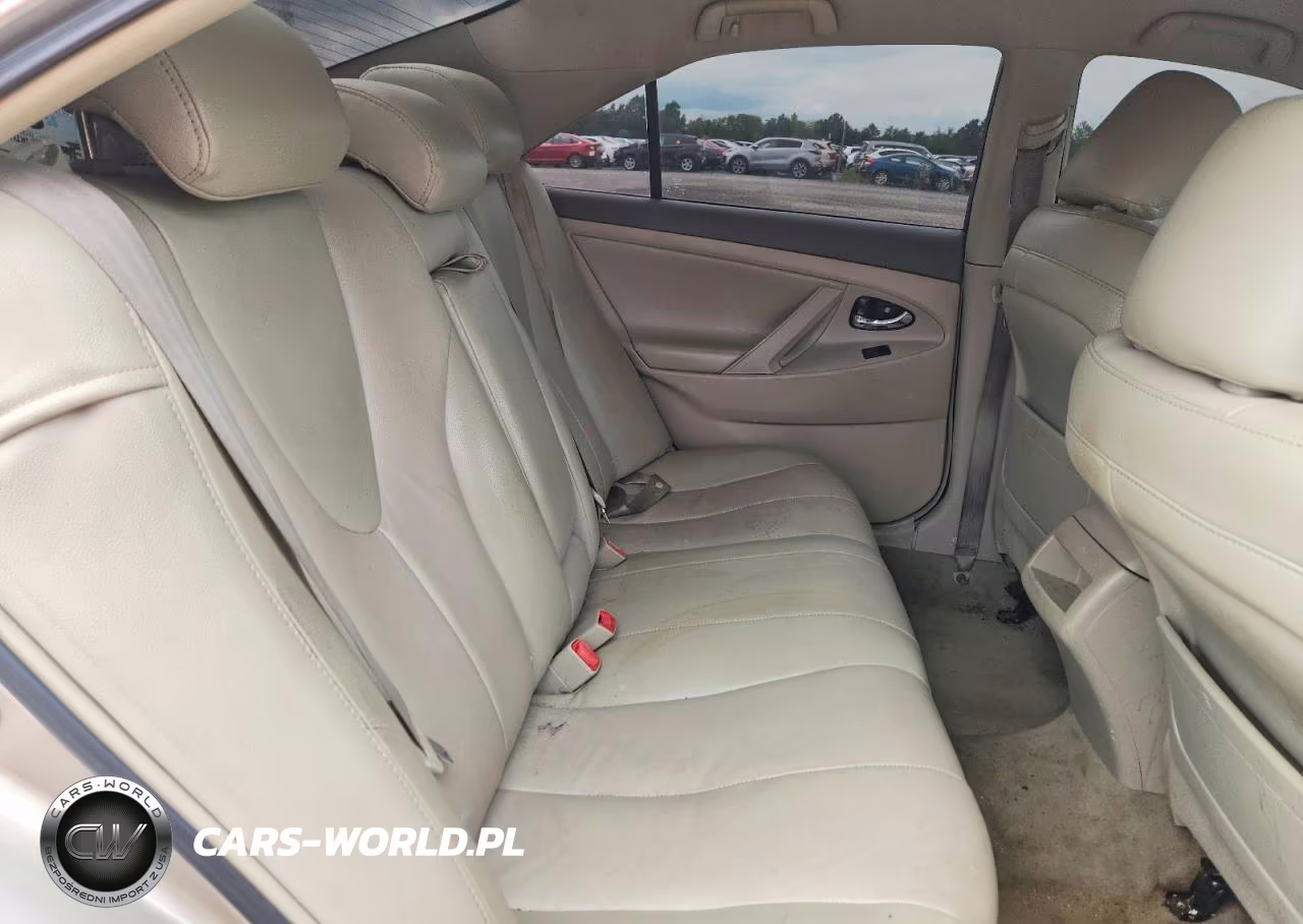 2009 Toyota Camry Le VIN:4T1BE46K29U883806 - 10