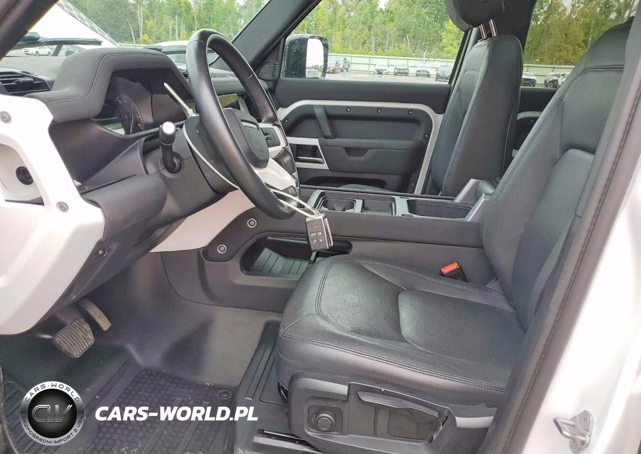 2023 Land Rover Defender 110 S VIN:SALEJ7EX8P2113137 - 7