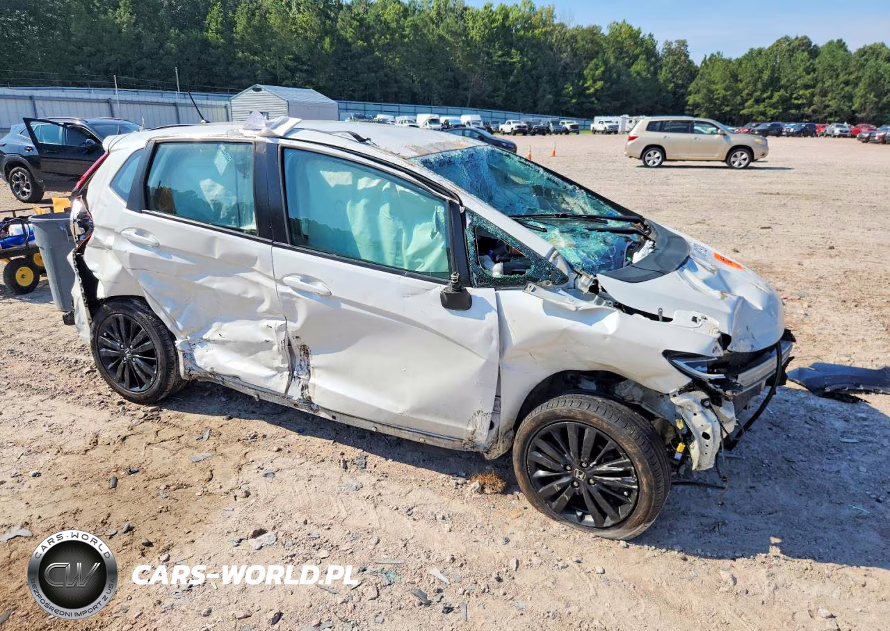 2019 Honda Fit Sport VIN:3HGGK5H66KM726400 - 4
